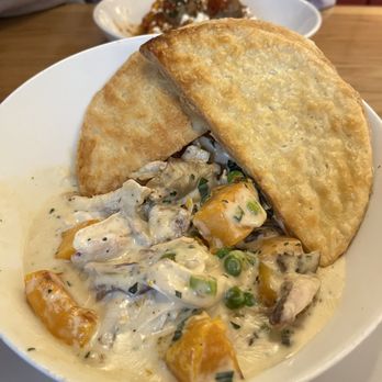 Silver Diner - Pot pie - New American Near Me - Elkridge, Maryland Silver Diner - Pot pie - New American Near Me - Elkridge, Maryland