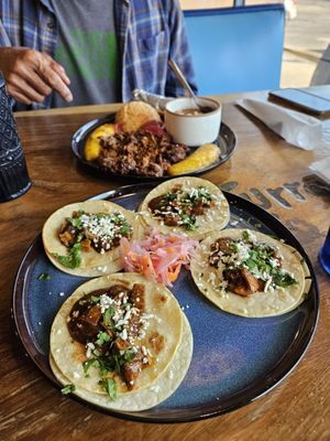 Curra's Grill Oltorf by null