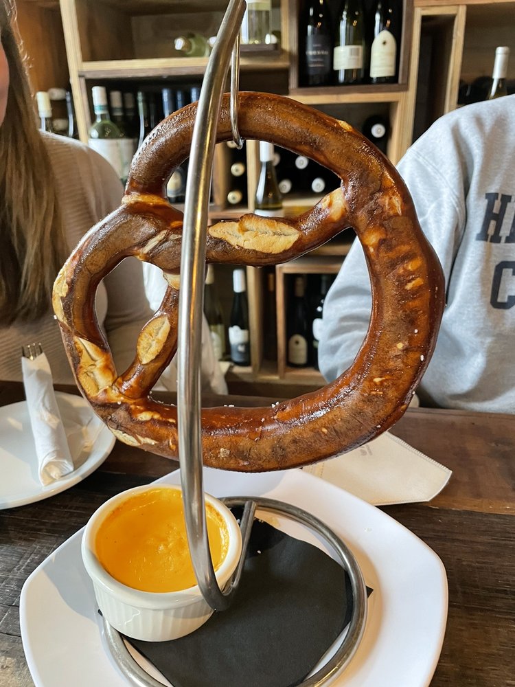 CELLAR 152 Updated October 2024 47 Photos & 87 Reviews 152 River