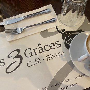 Bistro Les Trois Graces - a cup of cappuccino - Canadian (New) Near Me - Eastman, Quebec Bistro Les Trois Graces - a cup of cappuccino - Canadian (New) Near Me - Eastman, Quebec