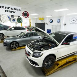 Auto Studio
