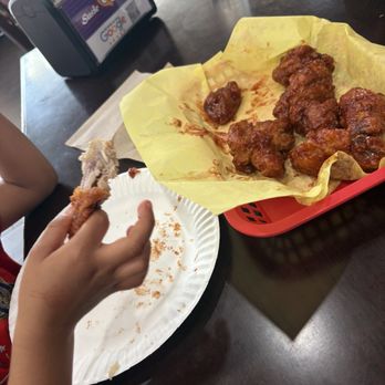 Susie Q’s Pizza - April 2026, kids are having bbq chicken wings and they loved it. - Pizza Near Me - Hayward, California Susie Q’s Pizza - April 2026, kids are having bbq chicken wings and they loved it. - Pizza Near Me - Hayward, California