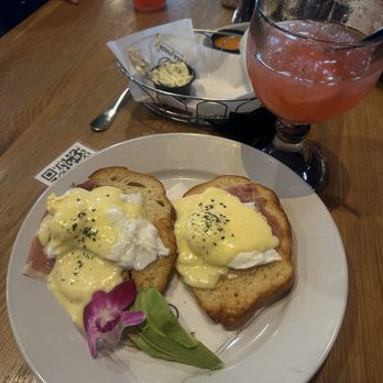 Casa Madre - Breakfast & Brunch Near Me - McAllen, Texas
