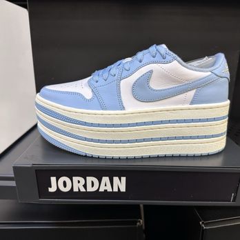 Nike Company Store - Sports Wear Near Me - Beaverton, Oregon Nike Company Store - Sports Wear Near Me - Beaverton, Oregon