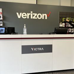 Verizon - Front counter
