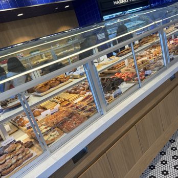 Paris Baguette - Amazing selection of pastries! - Bakeries Near Me - Pearland, Texas Paris Baguette - Amazing selection of pastries! - Bakeries Near Me - Pearland, Texas