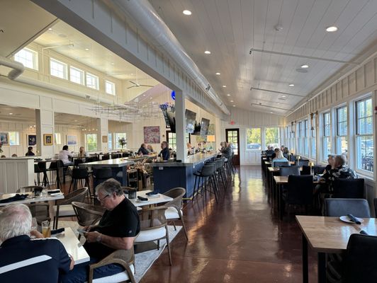 Beach Glass Lounge by null
