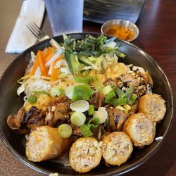 Pho T&N - Vermicelli noodle bowl special