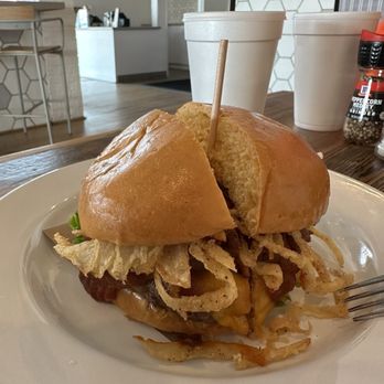 Haystack Burgers and Barley - Haystack Burger (I cut it before i took the picture) - Burgers Near Me - Frisco, Texas
