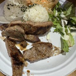 Ordered medium cooked steak and received well done.
