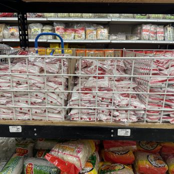 Manila Oriental Market - The price shows $2.79, $2.79 and one price on the label has been torn off. 05/06/2024 4:18pm - International Grocery Near Me - San Jose, California
