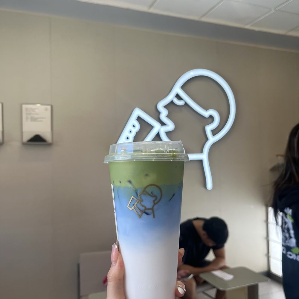 HEYTEA - Cloud coconut blue - Bubble Tea Near Me - San Jose, California