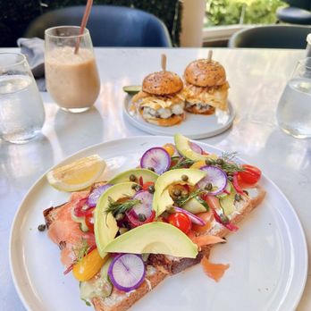 Cavatina - Open Faced Smoked Salmon & Breakfast Sliders - New American Near Me - West Hollywood, California Cavatina - Open Faced Smoked Salmon & Breakfast Sliders - New American Near Me - West Hollywood, California