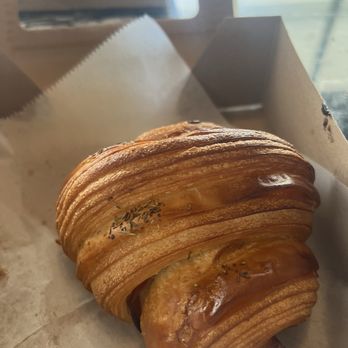 Lingonberry Roastery & Bakery - ham and cheddar croissant - Breakfast & Brunch Near Me - Palm Beach Gardens, Florida Lingonberry Roastery & Bakery - ham and cheddar croissant - Breakfast & Brunch Near Me - Palm Beach Gardens, Florida