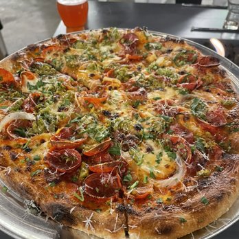 Fieldwork Brewing - Pizza Near Me - San Leandro, California Fieldwork Brewing - Pizza Near Me - San Leandro, California