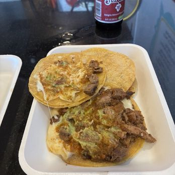 Taco Stand - Mula de asada no cebolla. - Tacos Near Me - Grapevine, Texas Taco Stand - Mula de asada no cebolla. - Tacos Near Me - Grapevine, Texas