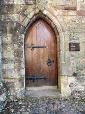 Jedburgh Abbey by null
