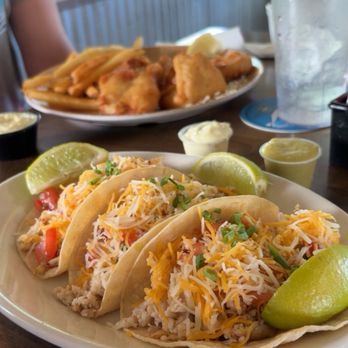 KaiLokis Restaurant And Bar          - Fish tacos and fish and chips - American Near Me - Ocean View, Hawaii