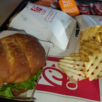 Chick-fil-A - Grilled chicken combo and some buffalo hot sauce love it. - Fast Food Near Me - Houston, Texas Chick-fil-A - Grilled chicken combo and some buffalo hot sauce love it. - Fast Food Near Me - Houston, Texas