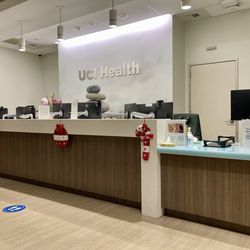 Amy H. Cheng, MD - Christmas decor