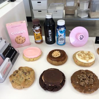 Crumbl - Lakeside - Cookie Options - Bakeries Near Me - Omaha, Nebraska