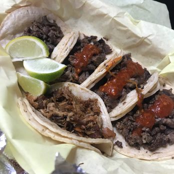 Taco My Hacienda - 4 de asada y 1 de carnitas - Mexican Near Me - Hesperia, California Taco My Hacienda - 4 de asada y 1 de carnitas - Mexican Near Me - Hesperia, California