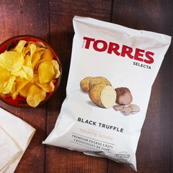 Tavi's Salumeria - Amazing chips!!