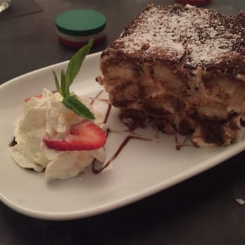 Pizza Autentico - tiramisu - Pizza Near Me - Surry Hills, NSW Pizza Autentico - tiramisu - Pizza Near Me - Surry Hills, NSW