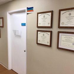 Alexandra R Bunyak, MD - BOUNDLESS - Dr. Bunyak is quadruple board certified. She trained at Yale, the University of Pennsylvania, and Northwestern University.