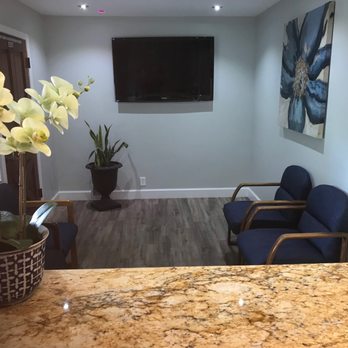 Fallbrook Mission Dental - Our front reception area - General Dentistry Near Me - Fallbrook, California