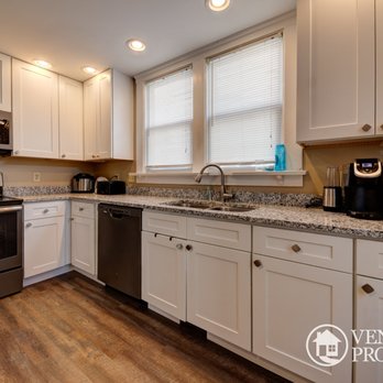 Venice Properties - University Housing Near Me - Columbus, Ohio Venice Properties - University Housing Near Me - Columbus, Ohio