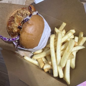 Madbun - Thai Sweet Bao Bun - Asian Fusion Near Me - Rancho Cucamonga, California