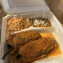 Chiles Rellenos combo