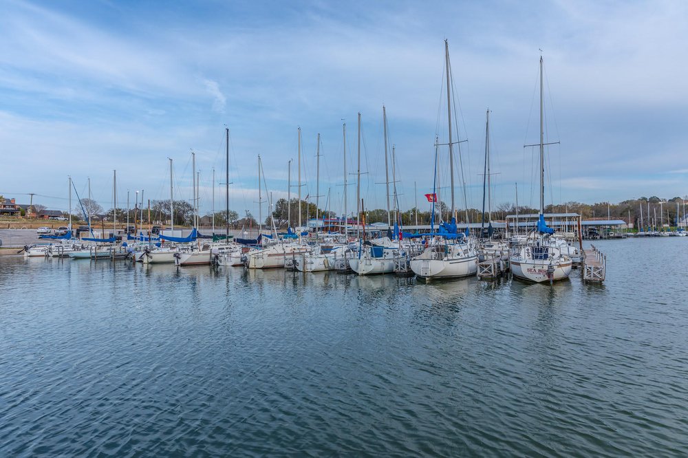 Harbor One Marina Logo