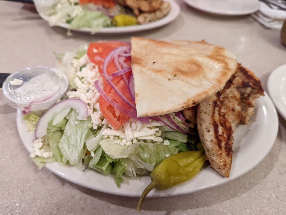 APOLLO FAMILY RESTAURANT 118 Photos & 81 Reviews 3387 S Park Ave