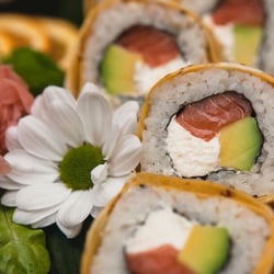 Egao Sushi - Tamago Filadelfia by Egao