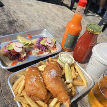 Hook Fish - Poke taco, fish and chips - Seafood Near Me - San Francisco, California Hook Fish - Poke taco, fish and chips - Seafood Near Me - San Francisco, California
