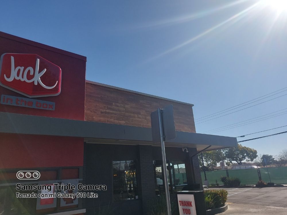 Slide of YBJ Construction Services