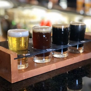 Hunter Mountain Brewery - Flights! Blueberry Ale (fruit beer) Becker Hollow Brown Ale Double Diamond Stout Into the Void (stout) - Breweries Near Me - Hunter, New York Hunter Mountain Brewery - Flights! Blueberry Ale (fruit beer) Becker Hollow Brown Ale Double Diamond Stout Into the Void (stout) - Breweries Near Me - Hunter, New York