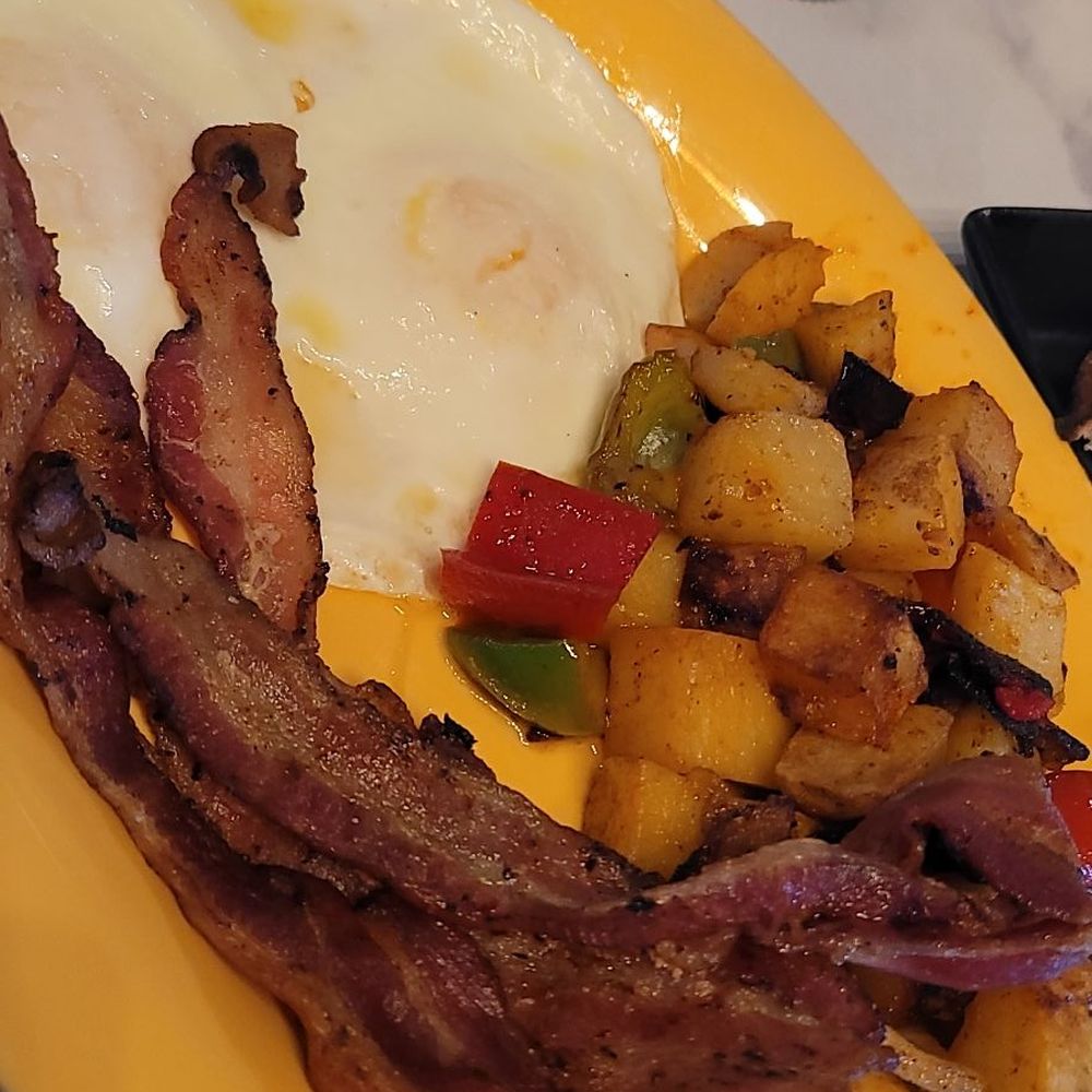 Haven Haus Cafe - Bacon and eggs - Breakfast & Brunch Near Me - Temecula, California