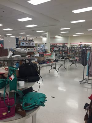 TJ MAXX - Updated December 2025 - 11 Reviews - 500 E Sandford Blvd