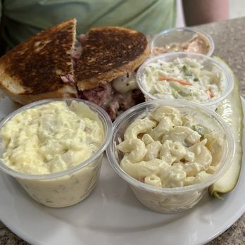 Kravitz Delicatessen - We like sides.... - Delis Near Me - Youngstown, Ohio