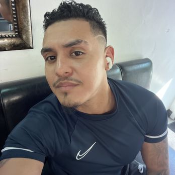 Primo Cuts - Fresh cut at primos Barber Best hair cuts and great price - Barbers Near Me - Los Angeles, California Primo Cuts - Fresh cut at primos Barber Best hair cuts and great price - Barbers Near Me - Los Angeles, California
