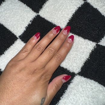 Hollywood Nails & Salon - Nail Salons Near Me - Bakersfield, California