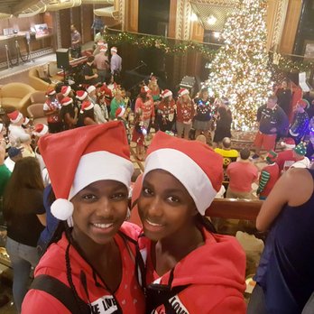 Carnival Conquest - Christmas eve - Travel Services Near Me Carnival Conquest - Christmas eve - Travel Services Near Me