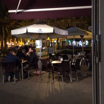 La Pecera Café - Terracita muy apañada - Coffee & Tea Near Me - Valencia, V La Pecera Café - Terracita muy apañada - Coffee & Tea Near Me - Valencia, V
