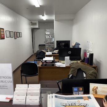 Wespaw Pets Pharmacy - WPP Büro / Office - Veterinarians Near Me - Astoria, New York Wespaw Pets Pharmacy - WPP Büro / Office - Veterinarians Near Me - Astoria, New York