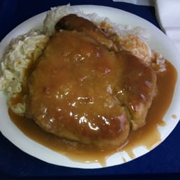 Boneless Chicken Plate, /w Gravy on the Rice from Richie's Drive Inn Boneless Chicken Plate, /w Gravy on the Rice from Richie's Drive Inn