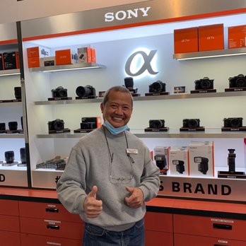Samy's Camera - Frank from camera department - Photography Stores & Services Near Me - Santa Ana, California Samy's Camera - Frank from camera department - Photography Stores & Services Near Me - Santa Ana, California