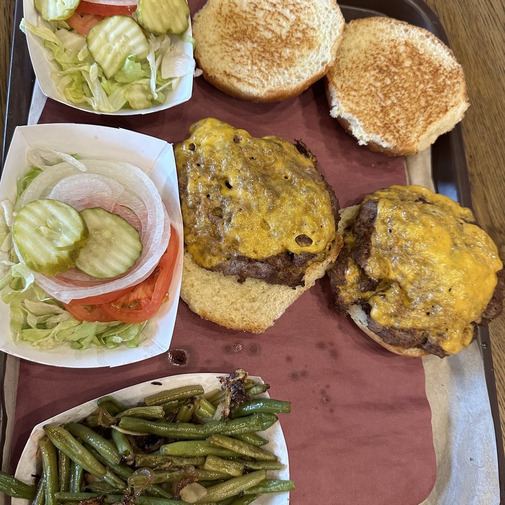 Hi-Pointe Drive-In - Burgers Near Me - Chesterfield, Missouri Hi-Pointe Drive-In - Burgers Near Me - Chesterfield, Missouri
